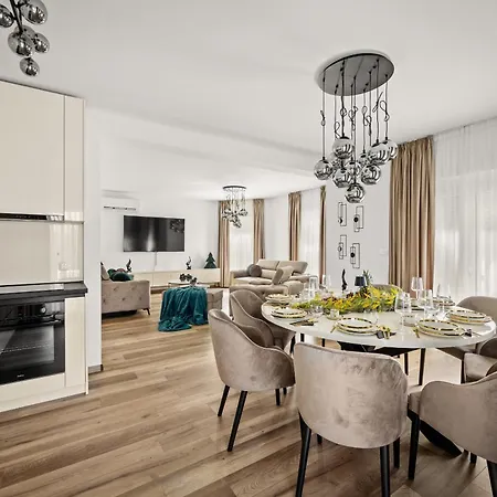 Renci Near Umag For 8 Persons With 30 M2 Private Heated Pool Buje