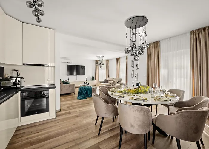 Renci Near Umag For 8 Persons With 30 M2 Private Heated Pool Buje