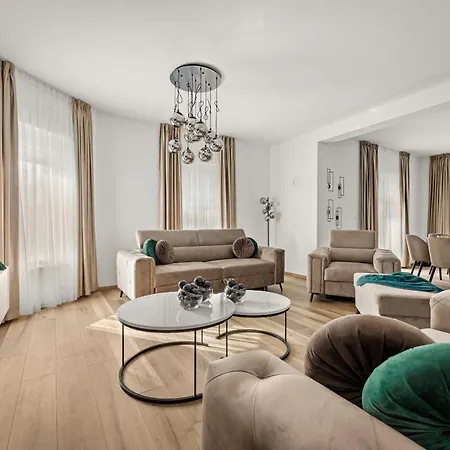 Renci Near Umag For 8 Persons With 30 M2 Private Heated Pool Buje
